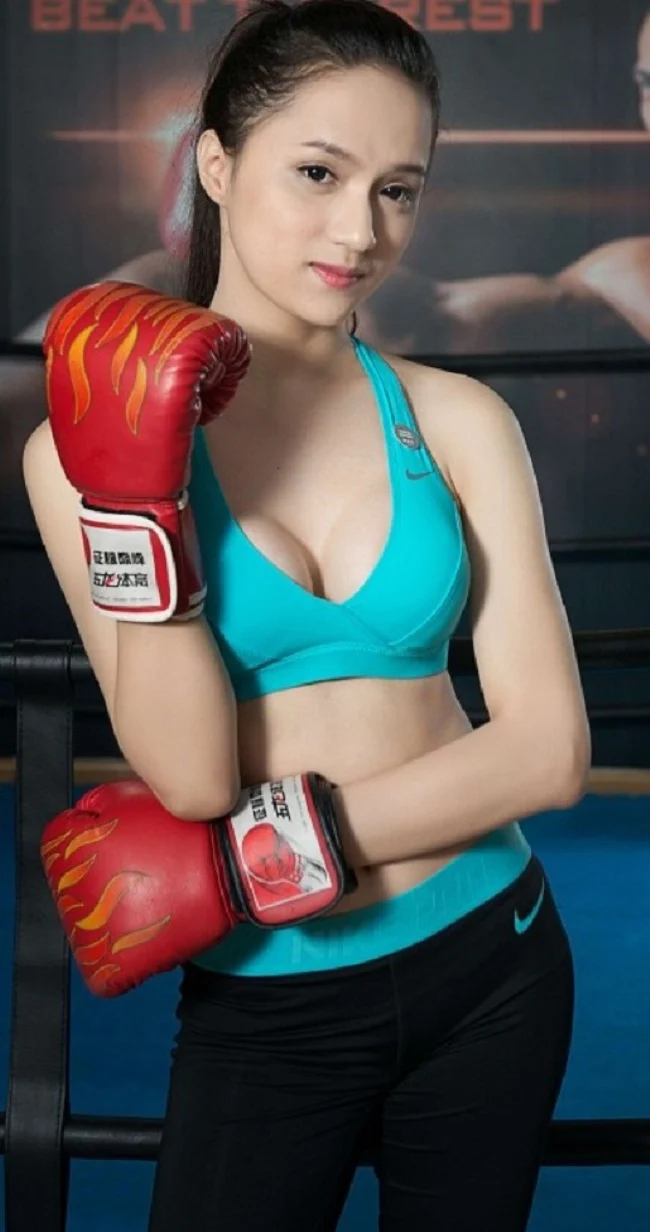 Prima pagina -Ronin Wear 148334584724177 da 17