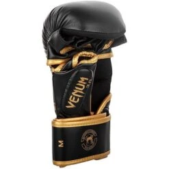 Venum Challenger 3.0 Sparring Gloves Nero-Oro -Ronin Wear venum challenger 30 sparring gloves black gold 3