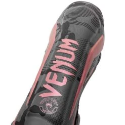 Venum Elite Shin Guards Grigio-Rosa 8 Venum Elite Shin Guards Grigio-Rosa -Ronin Wear venum elite shin guards grey pink 4