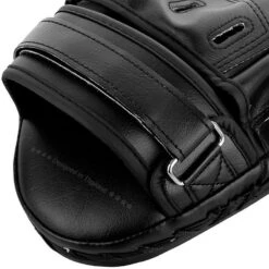 Venum Light Focus Mitts Nero -Ronin Wear venum light focus mitts black black 4